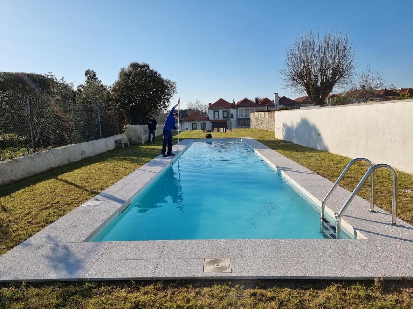 Apartament Spacious Flat With Private Terrace And Shared Pool *