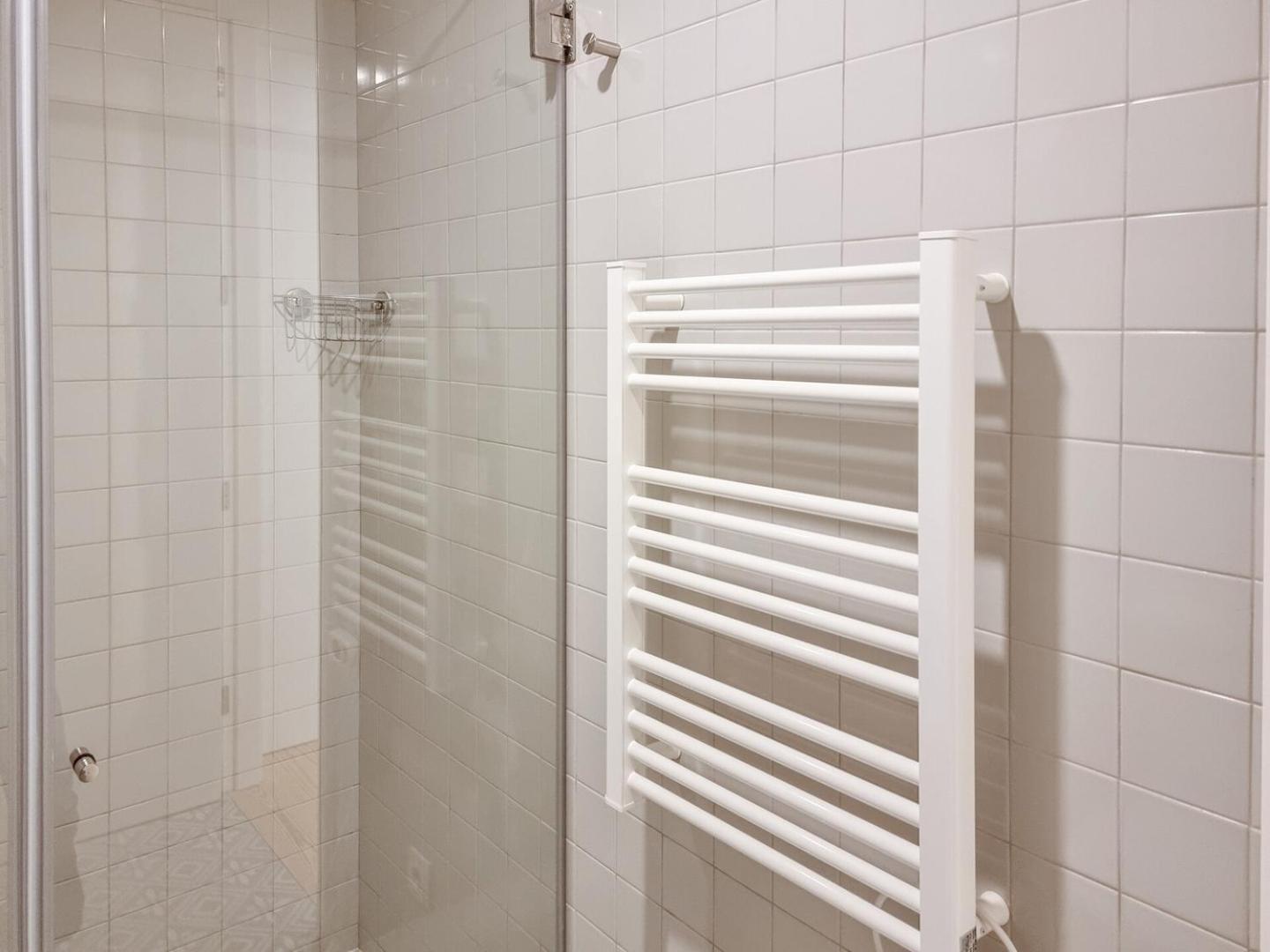 Spacious Flat With Private Terrace And Shared Pool Apartament