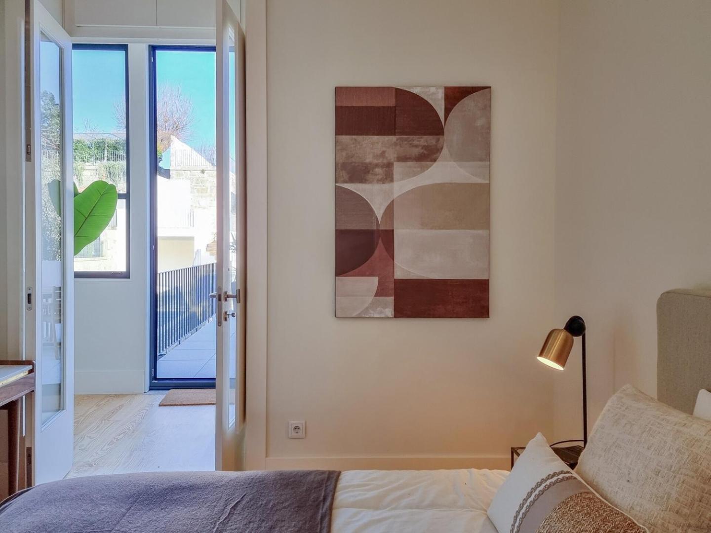 Spacious Flat With Private Terrace And Shared Pool Apartament Porto