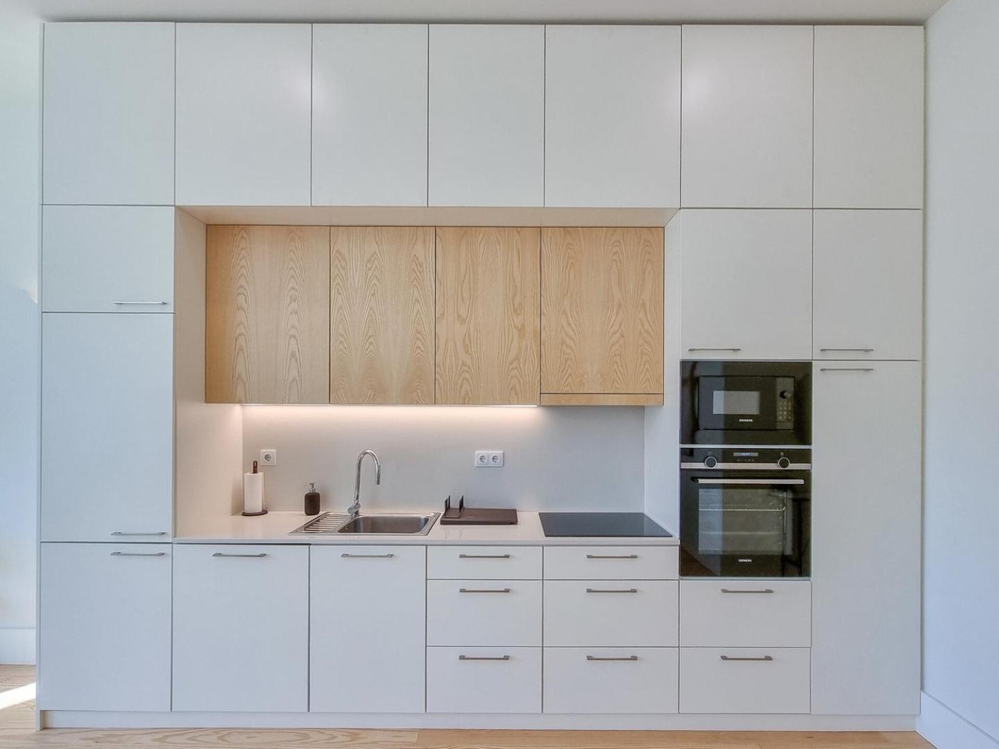Spacious Flat With Private Terrace And Shared Pool Porto